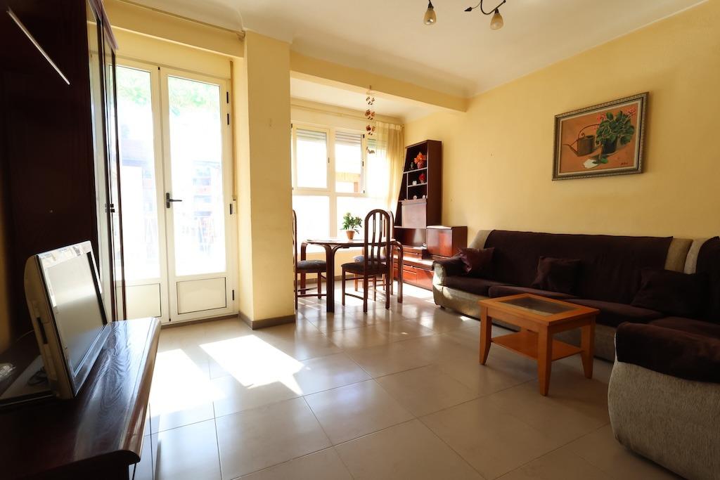 Apartamento en Torrevieja, Alicante, España 3 dormitorios, 105 m2 No. 197893