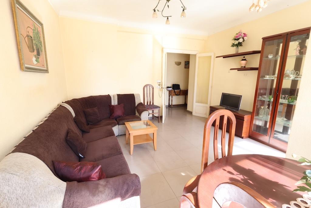 Apartamento en Torrevieja, Alicante, España 3 dormitorios, 105 m2 No. 197893