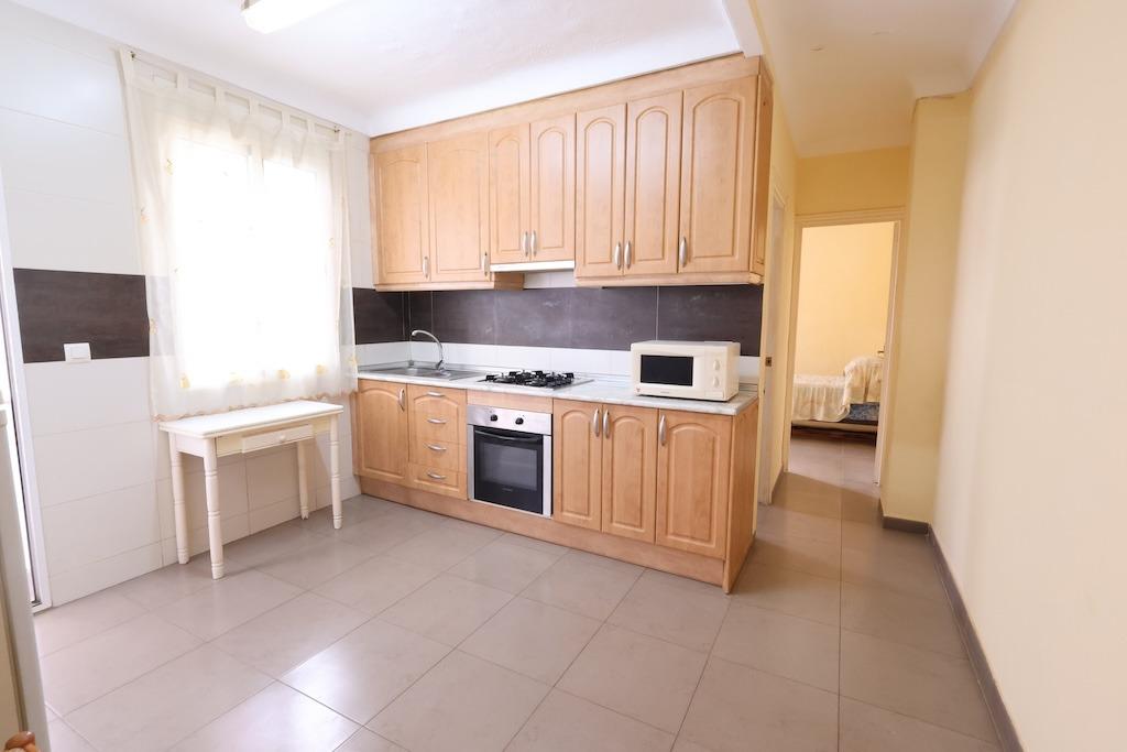 Apartamento en Torrevieja, Alicante, España 3 dormitorios, 105 m2 No. 197893