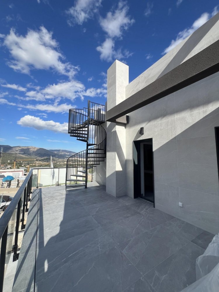 Villa i Polop, Alicante, Spanien 3 sovrum, 121 kvm. Nr. 198471