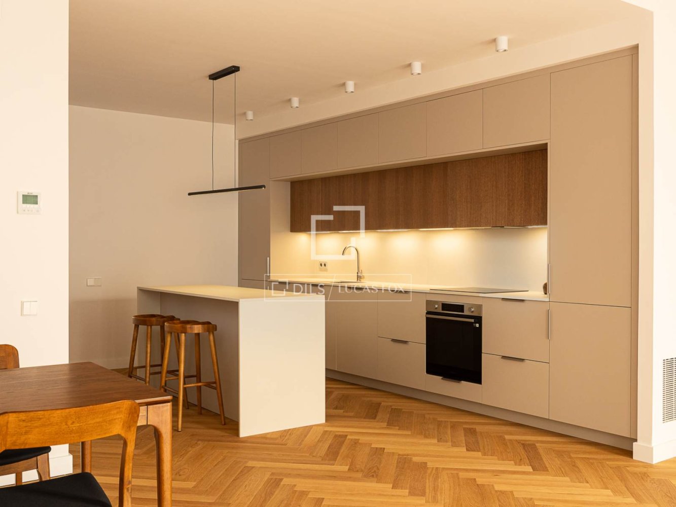 Wohnung in Barcelona, Spanien 3 Schlafzimmer, 125 m2 Nr. 164610