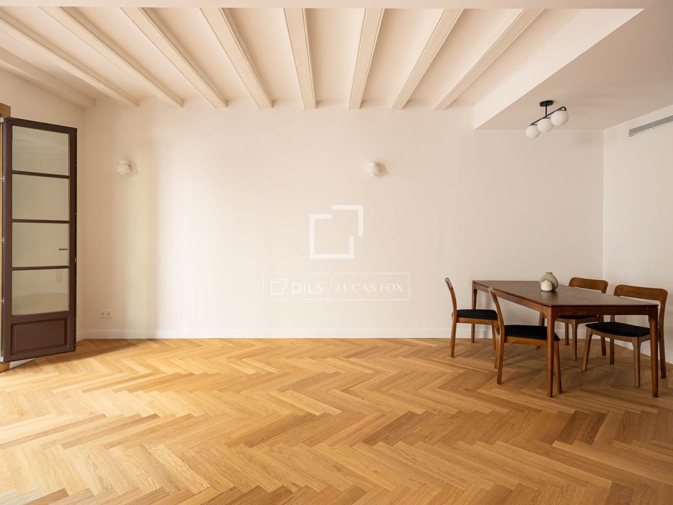 Wohnung in Barcelona, Spanien 3 Schlafzimmer, 125 m2 Nr. 164610