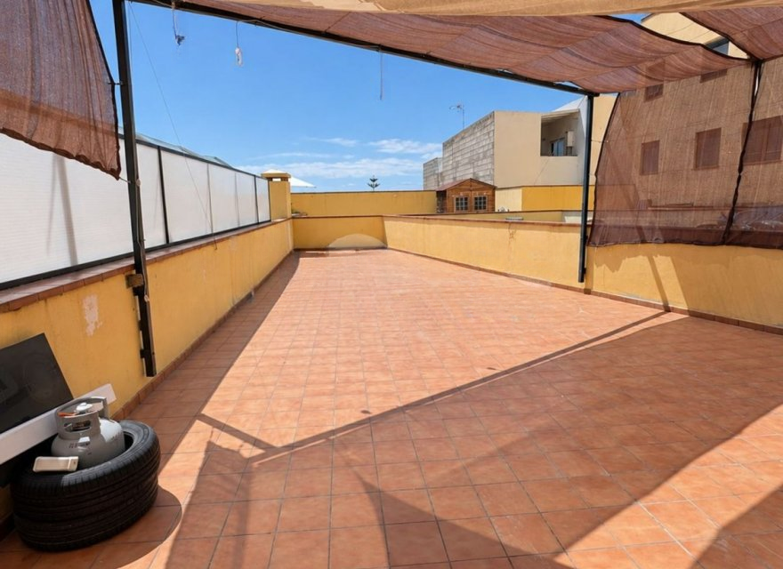 Appartamento a Buzanada, Tenerife, Spagna 2 camere da letto, 71 mq. N° 197065