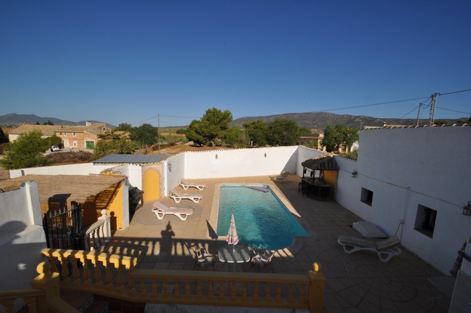 Finka w Pinoso, Alicante, Hiszpania 8 sypialni, 450 mkw. nr 198936