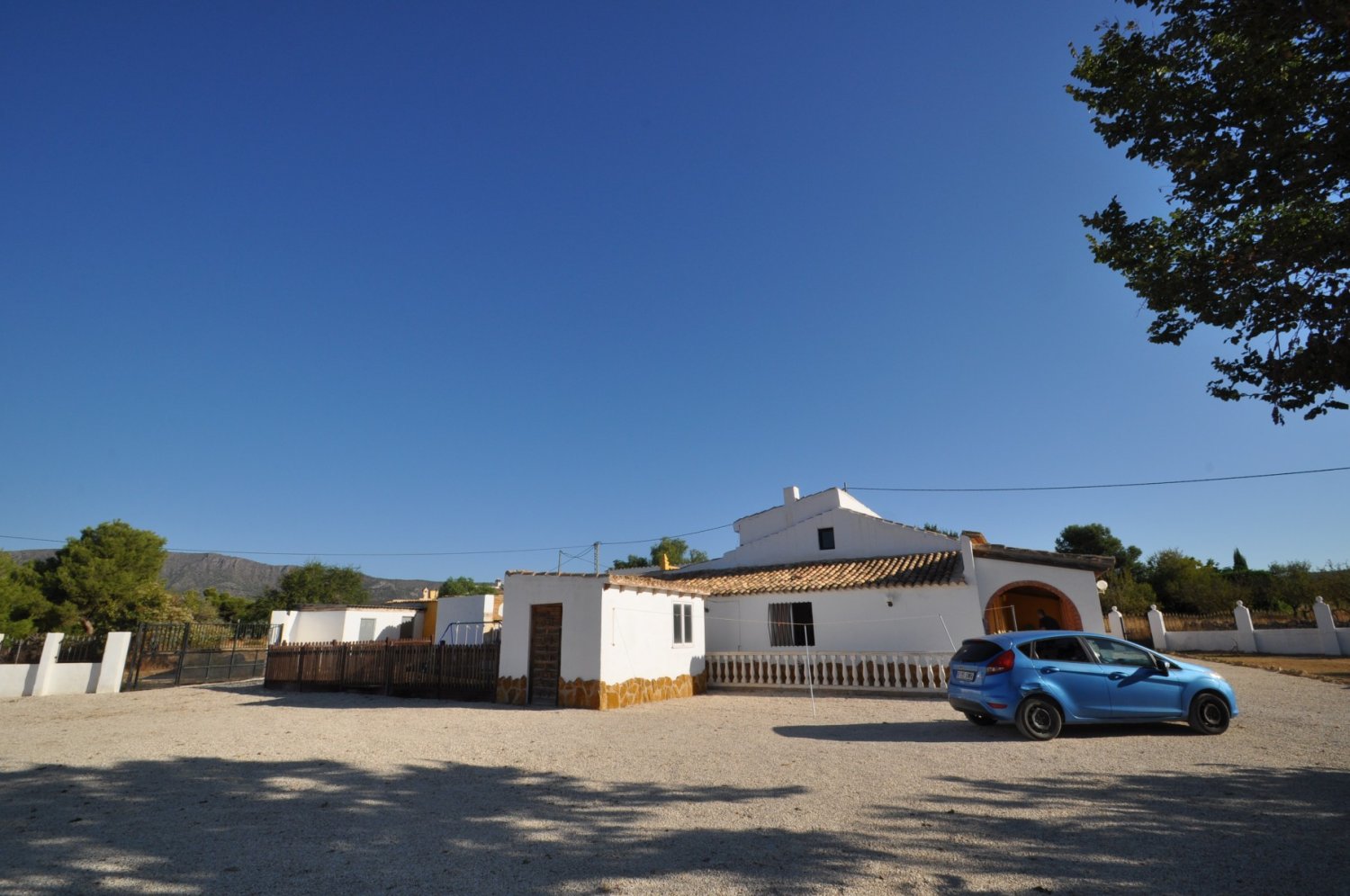Finka w Pinoso, Alicante, Hiszpania 8 sypialni, 450 mkw. nr 198936