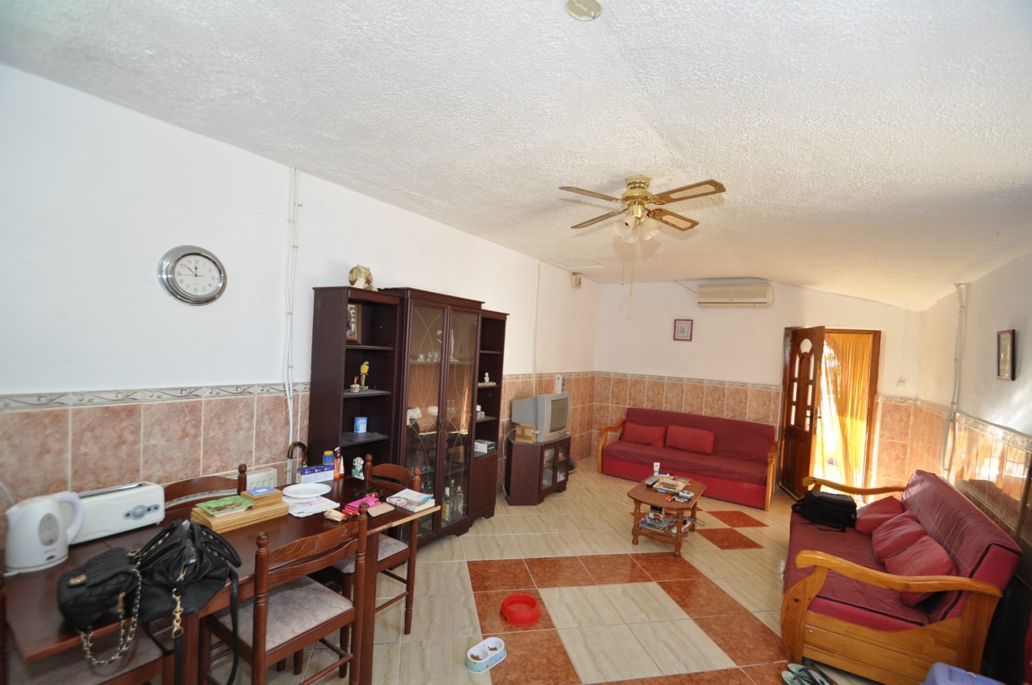 Finka w Pinoso, Alicante, Hiszpania 8 sypialni, 450 mkw. nr 198936