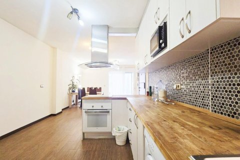 Wohnung in Torrevieja, Alicante, Spanien 3 Schlafzimmer, 100 m2 Nr. 199114