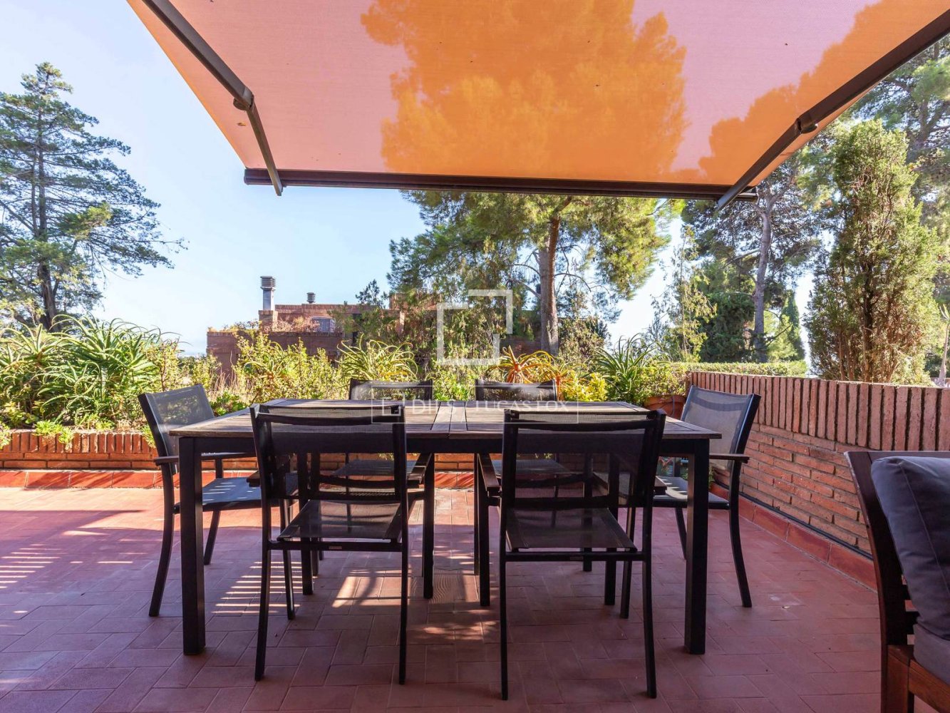 Apartamento en Sant Just Desvern, Barcelona, España 4 dormitorios, 133 m2 No. 198479