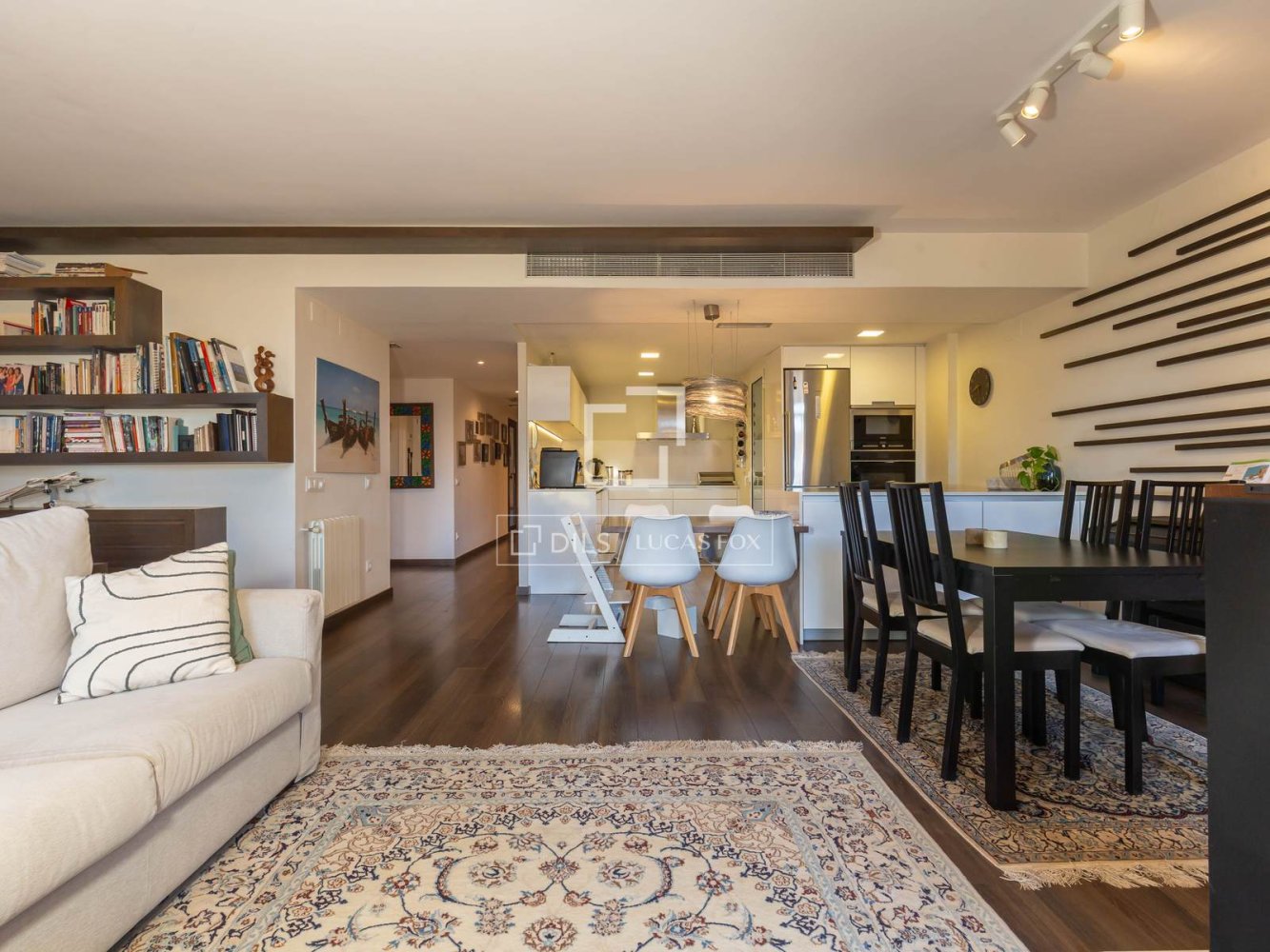 Apartamento en Sant Just Desvern, Barcelona, España 4 dormitorios, 133 m2 No. 198479