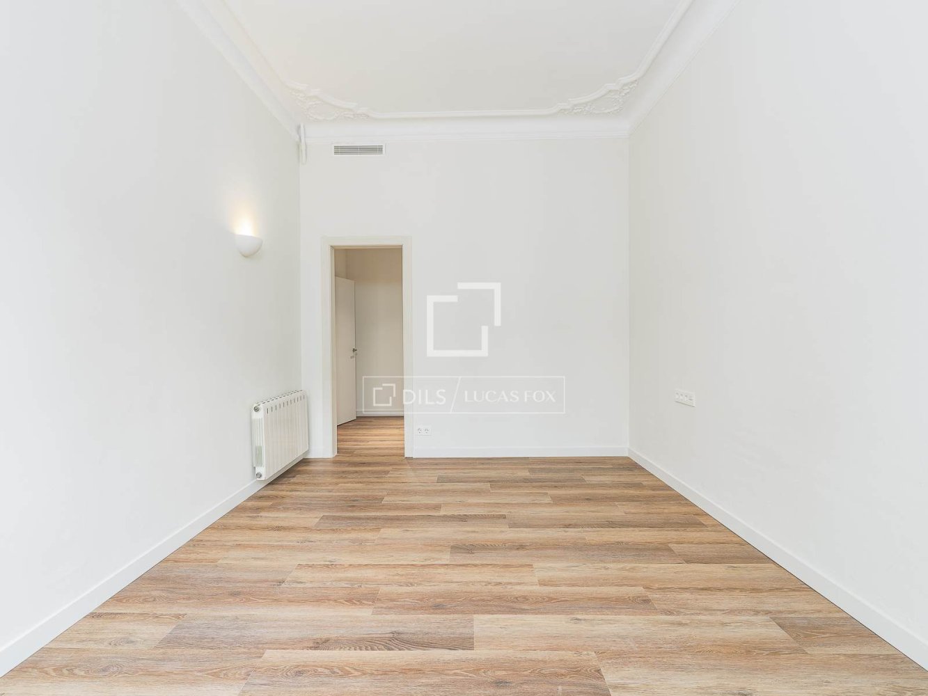 Apartment à Barcelona, Espagne 5 chambres, 178 m2 No. 200003