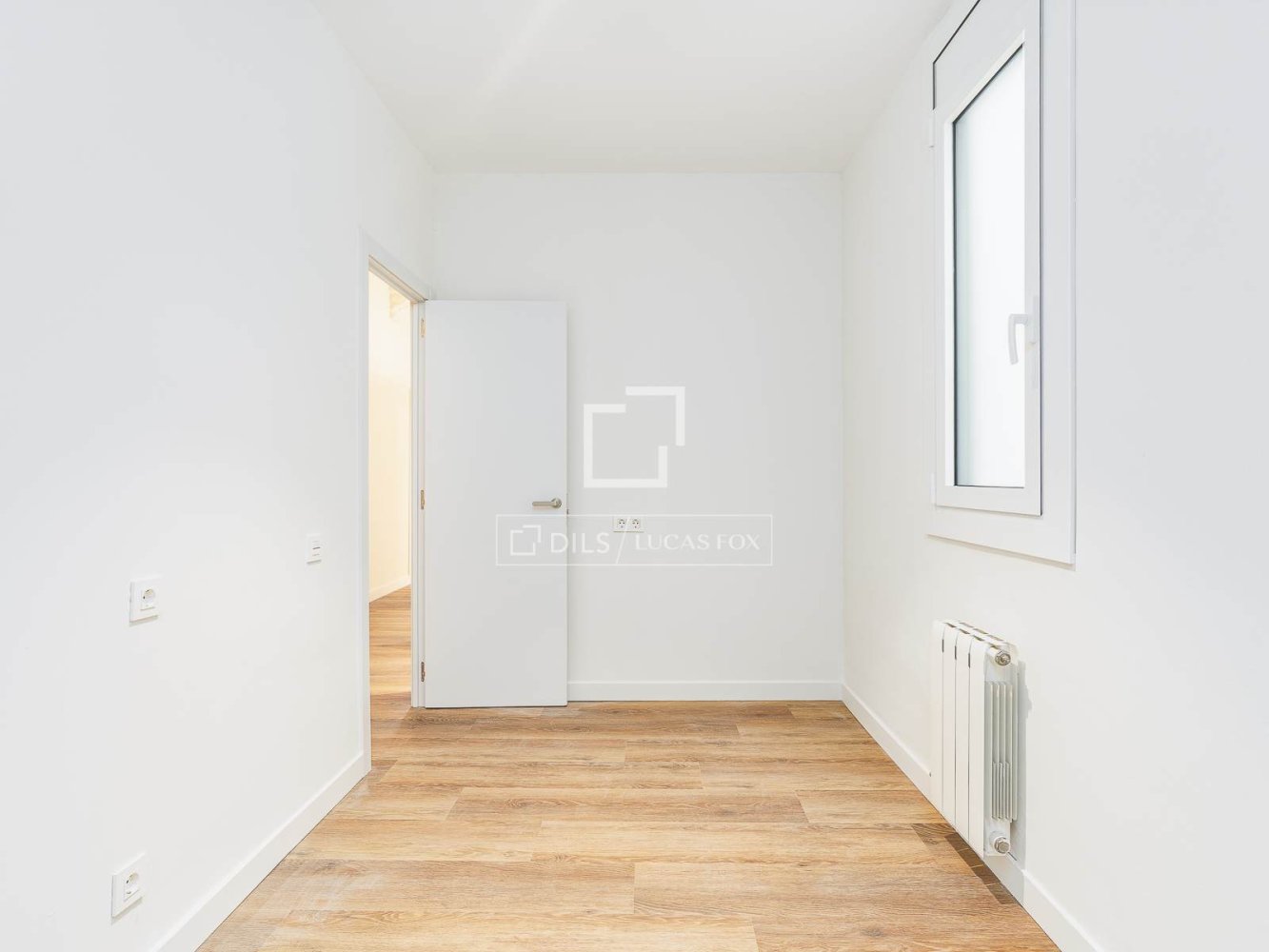 Apartment à Barcelona, Espagne 5 chambres, 178 m2 No. 200003