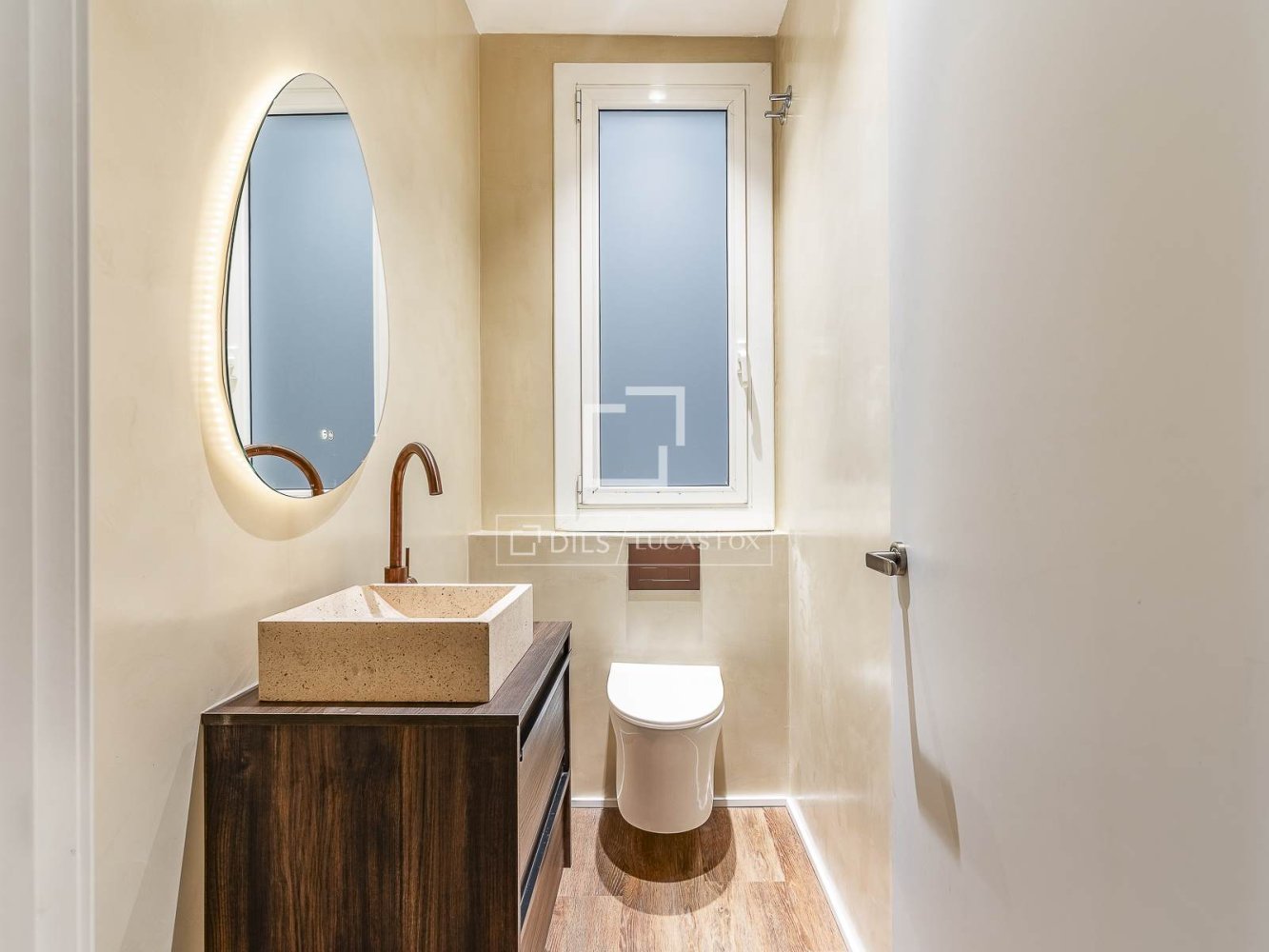 Apartment à Barcelona, Espagne 5 chambres, 178 m2 No. 200003