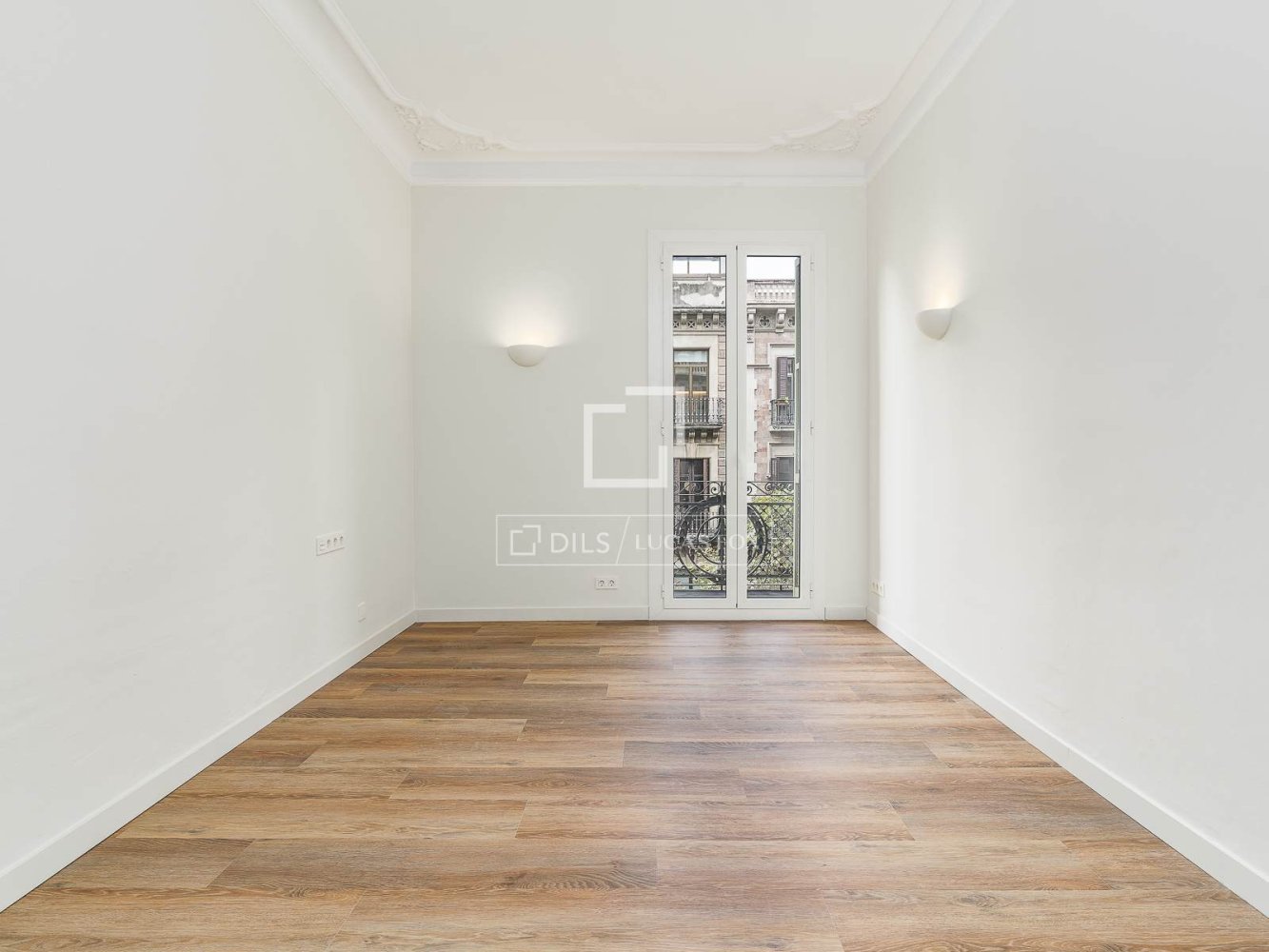 Apartment à Barcelona, Espagne 5 chambres, 178 m2 No. 200003
