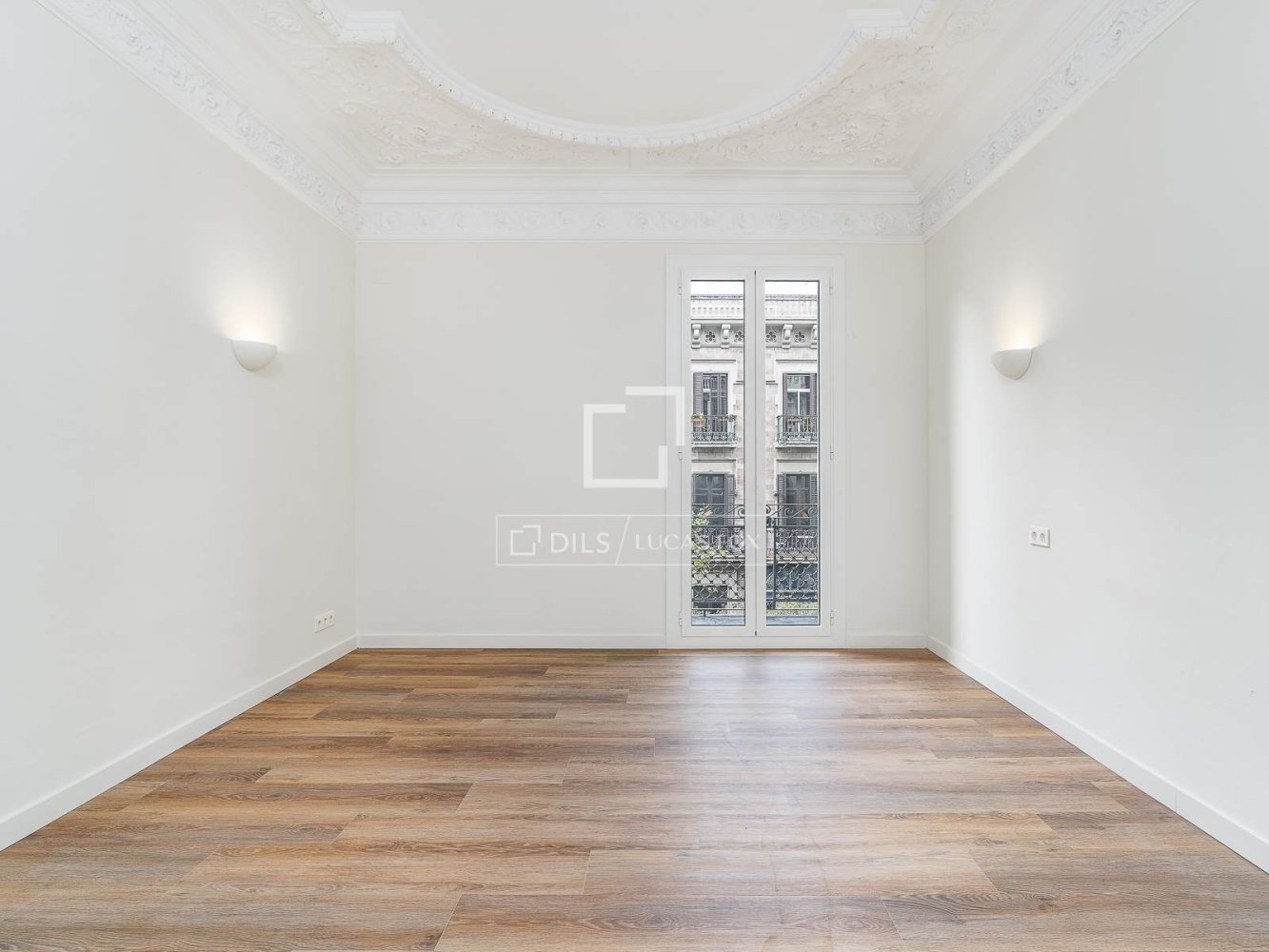 Apartment à Barcelona, Espagne 5 chambres, 178 m2 No. 200003