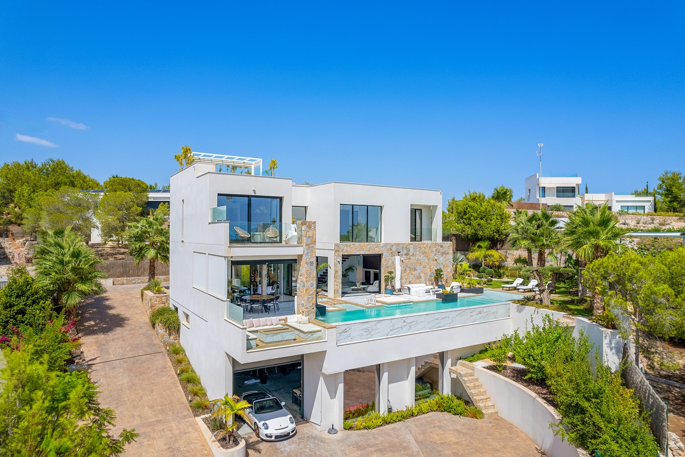 Villa a Pinar De Campoverde, Alicante, Spagna 4 camere da letto, 495 mq. N° 194885