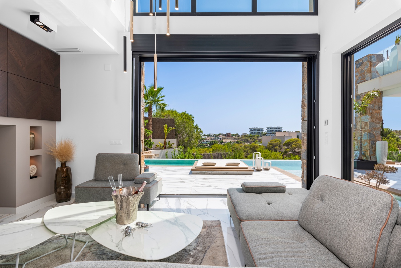 Villa a Pinar De Campoverde, Alicante, Spagna 4 camere da letto, 495 mq. N° 194885