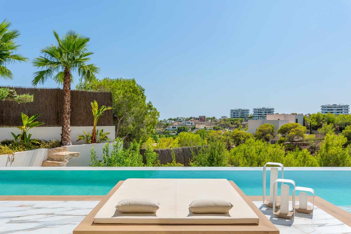 Villa a Pinar De Campoverde, Alicante, Spagna 4 camere da letto, 495 mq. N° 194885
