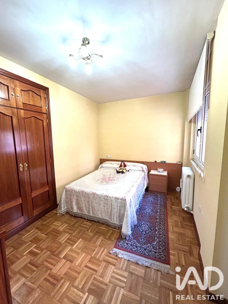 Apartament w La Baneza, Leon, Hiszpania 3 sypialnie, 163 mkw. nr 198672