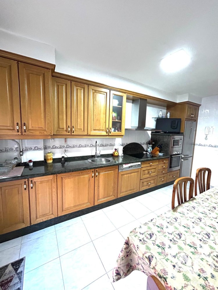 Apartament w La Baneza, Leon, Hiszpania 3 sypialnie, 163 mkw. nr 198672