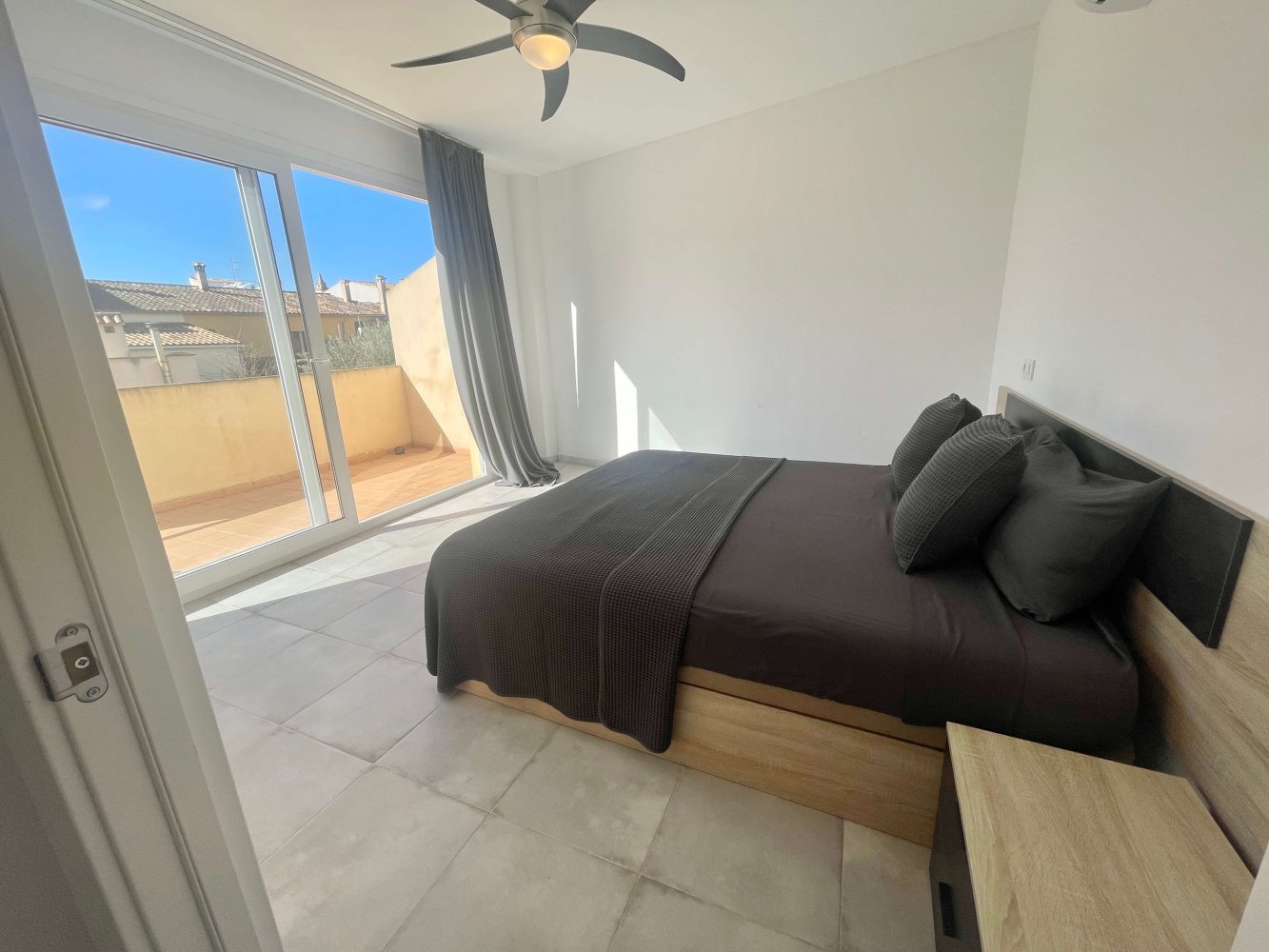 Townhouse in Santa Maria Del Cami, Mallorca, Spanien 2 Schlafzimmer, 140 m2 Nr. 199683