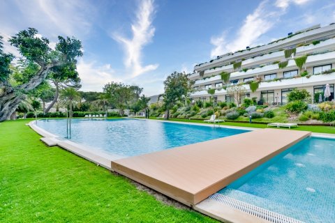Apartment in L'Alfàs del Pi, Alicante, Spain 2 bedrooms, 89 sq.m. No. 199945