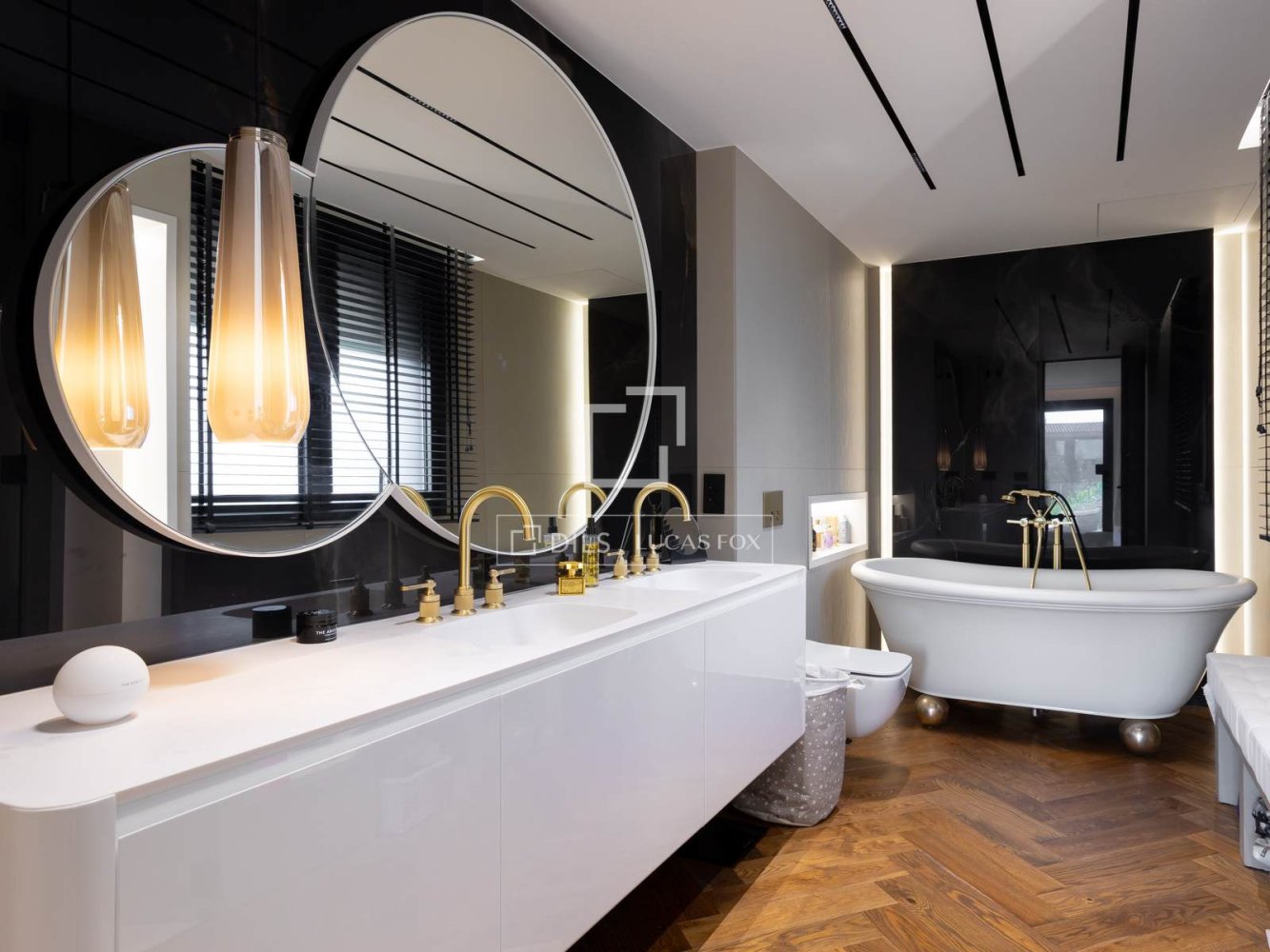 Villa à Sant Andreu de Llavaneres, Barcelona, Espagne 4 chambres, 419 m2 No. 199172