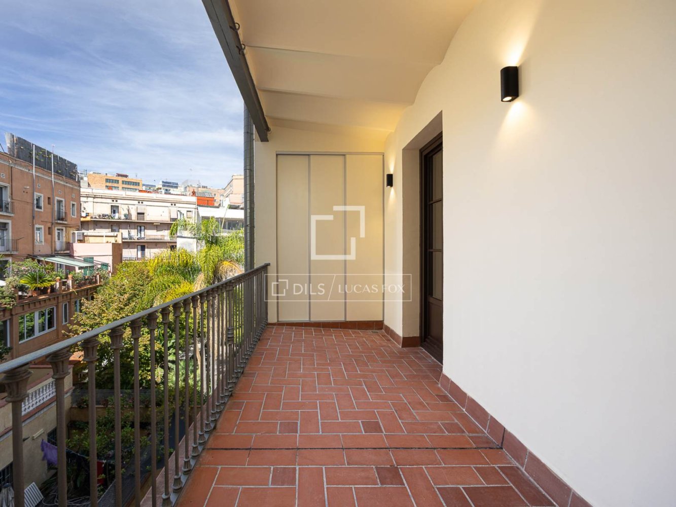 Appartamento a Barcelona, Spagna 3 camere da letto, 153 mq. N° 197606