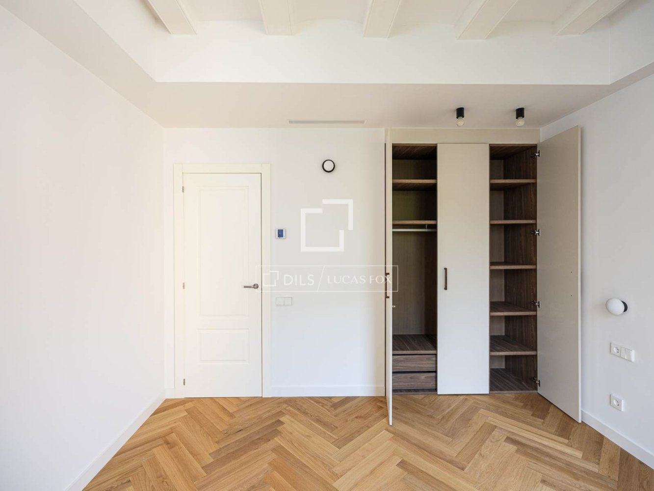 Appartamento a Barcelona, Spagna 3 camere da letto, 153 mq. N° 197606