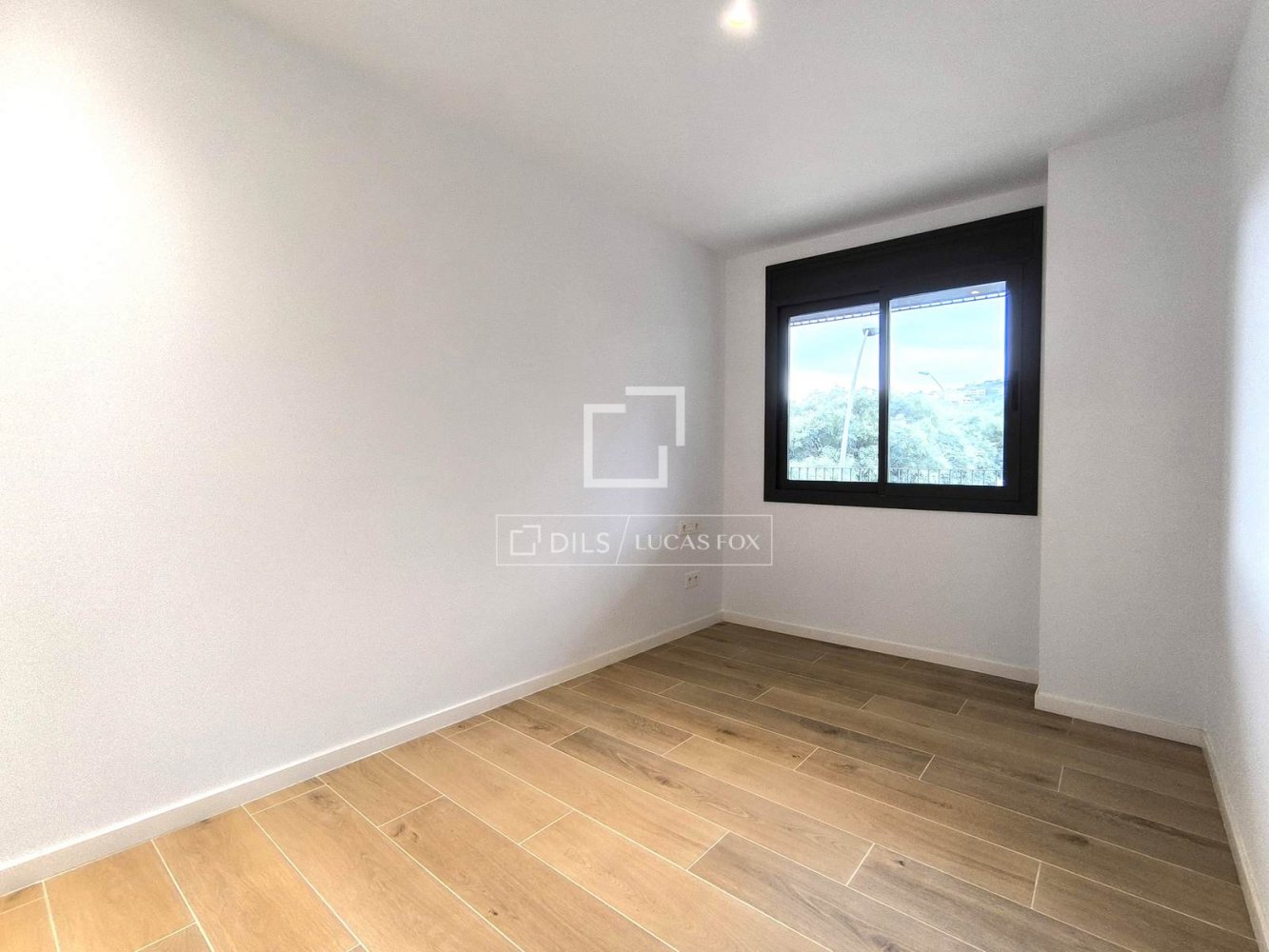 Apartament w Esplugues de Llobregat, Barcelona, Hiszpania 3 sypialnie, 89 mkw. nr 197113