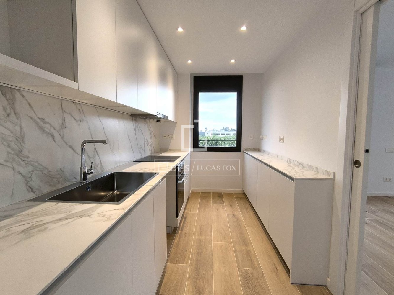Apartament w Esplugues de Llobregat, Barcelona, Hiszpania 3 sypialnie, 89 mkw. nr 197113