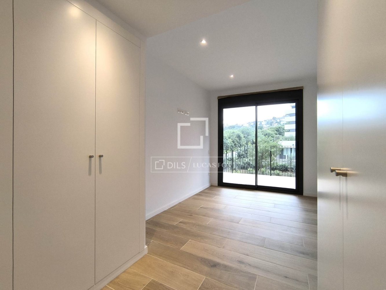 Apartament w Esplugues de Llobregat, Barcelona, Hiszpania 3 sypialnie, 89 mkw. nr 197113