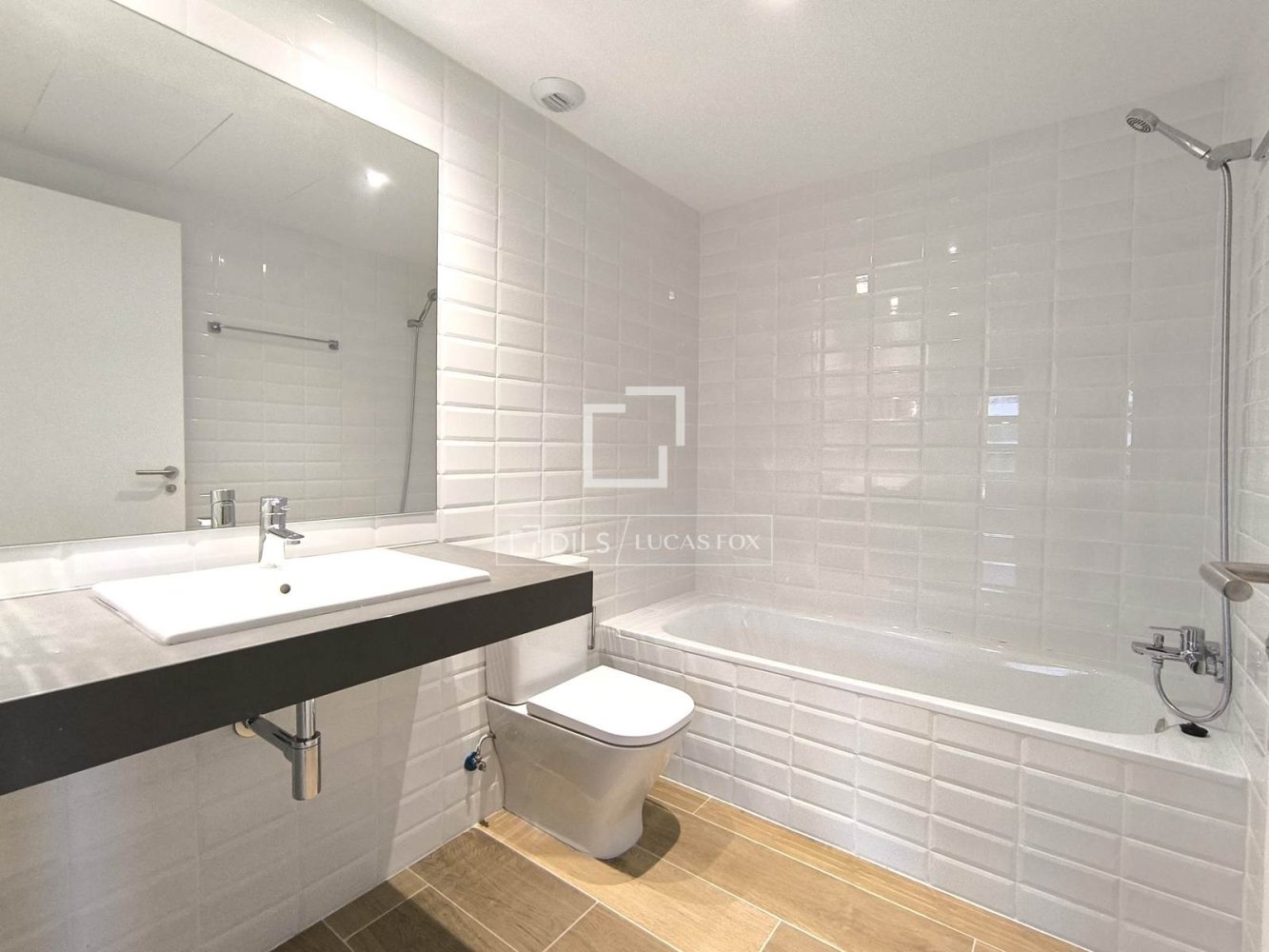 Apartament w Esplugues de Llobregat, Barcelona, Hiszpania 3 sypialnie, 89 mkw. nr 197113