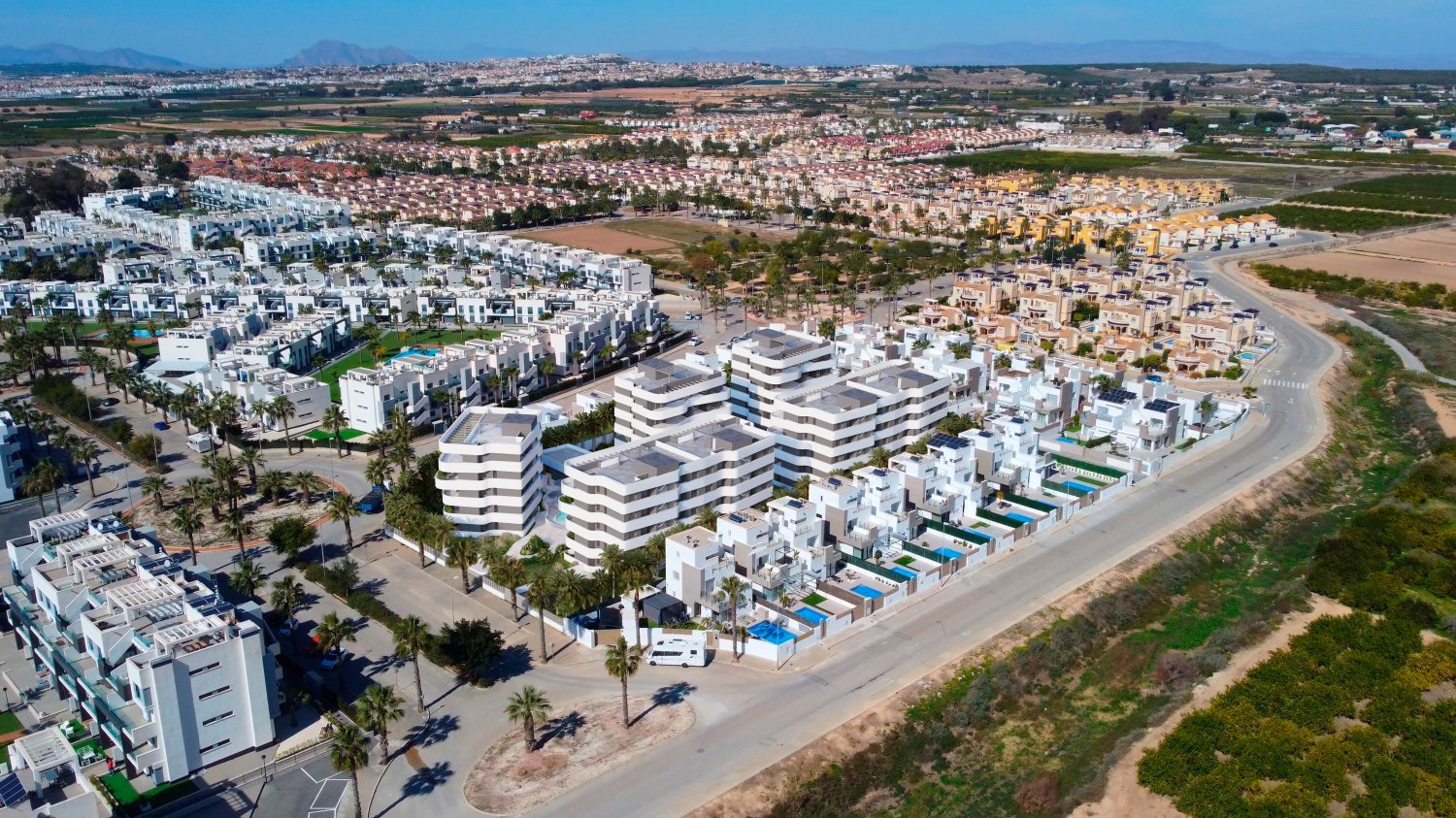 Rindu māja Guardamar del Segura, Alicante, Spānijā 3 istabas, 145 m2 Nr. 163699