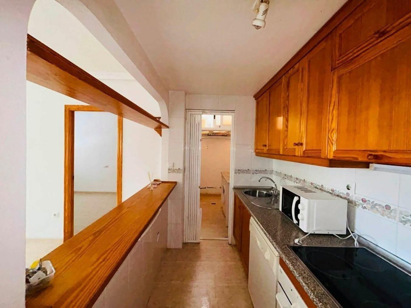 Bungalow in Alicante, Spain 2 bedrooms, 75 sq.m. No. 197046
