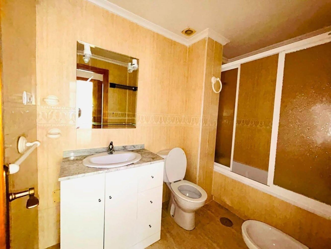 Bungalow in Alicante, Spain 2 bedrooms, 75 sq.m. No. 197046