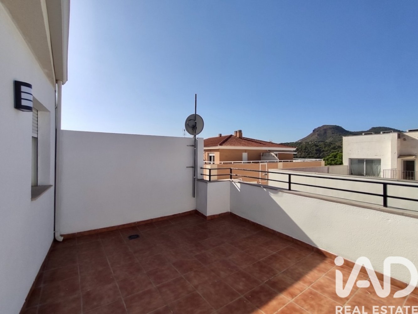 House in Albalat Dels Taronchers, Valencia, Spain 4 bedrooms, 250 sq.m. No. 198625