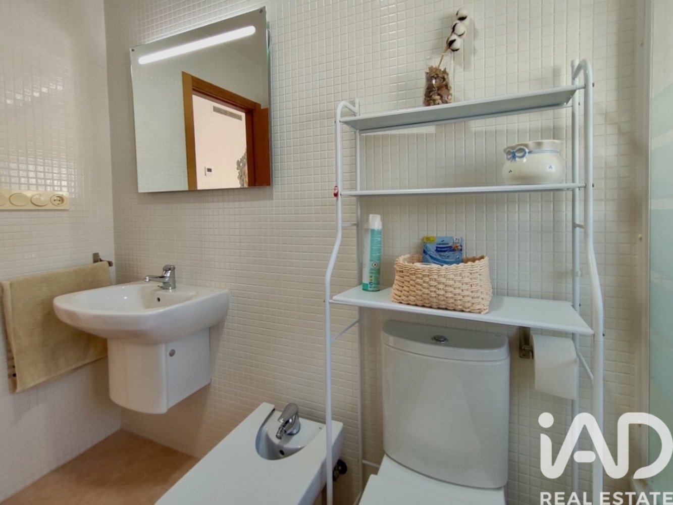 House in Albalat Dels Taronchers, Valencia, Spain 4 bedrooms, 250 sq.m. No. 198625