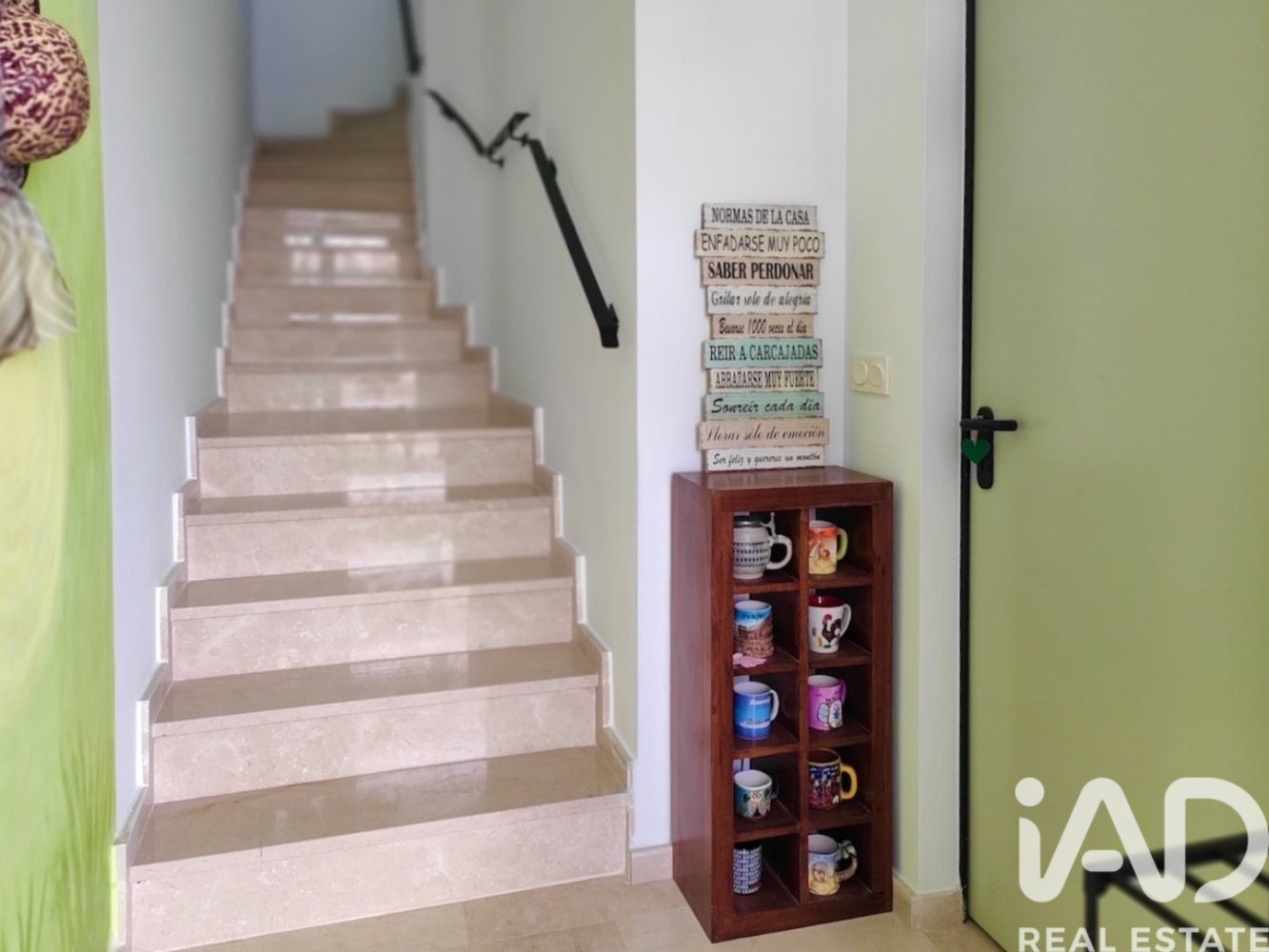 House in Albalat Dels Taronchers, Valencia, Spain 4 bedrooms, 250 sq.m. No. 198625