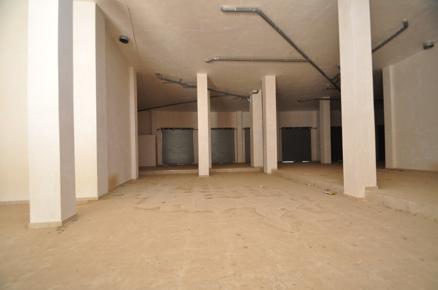 Propiedad comercial en Elda, Alicante, España 700 m2 No. 198955