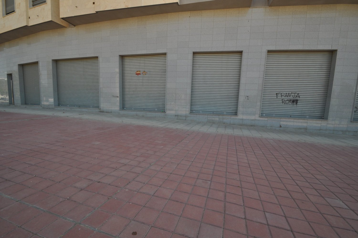 Propiedad comercial en Elda, Alicante, España 700 m2 No. 198955