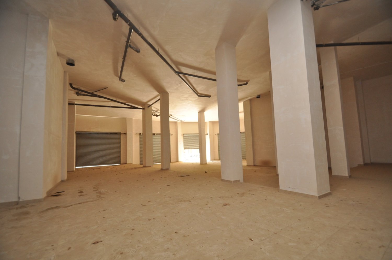 Propiedad comercial en Elda, Alicante, España 700 m2 No. 198955