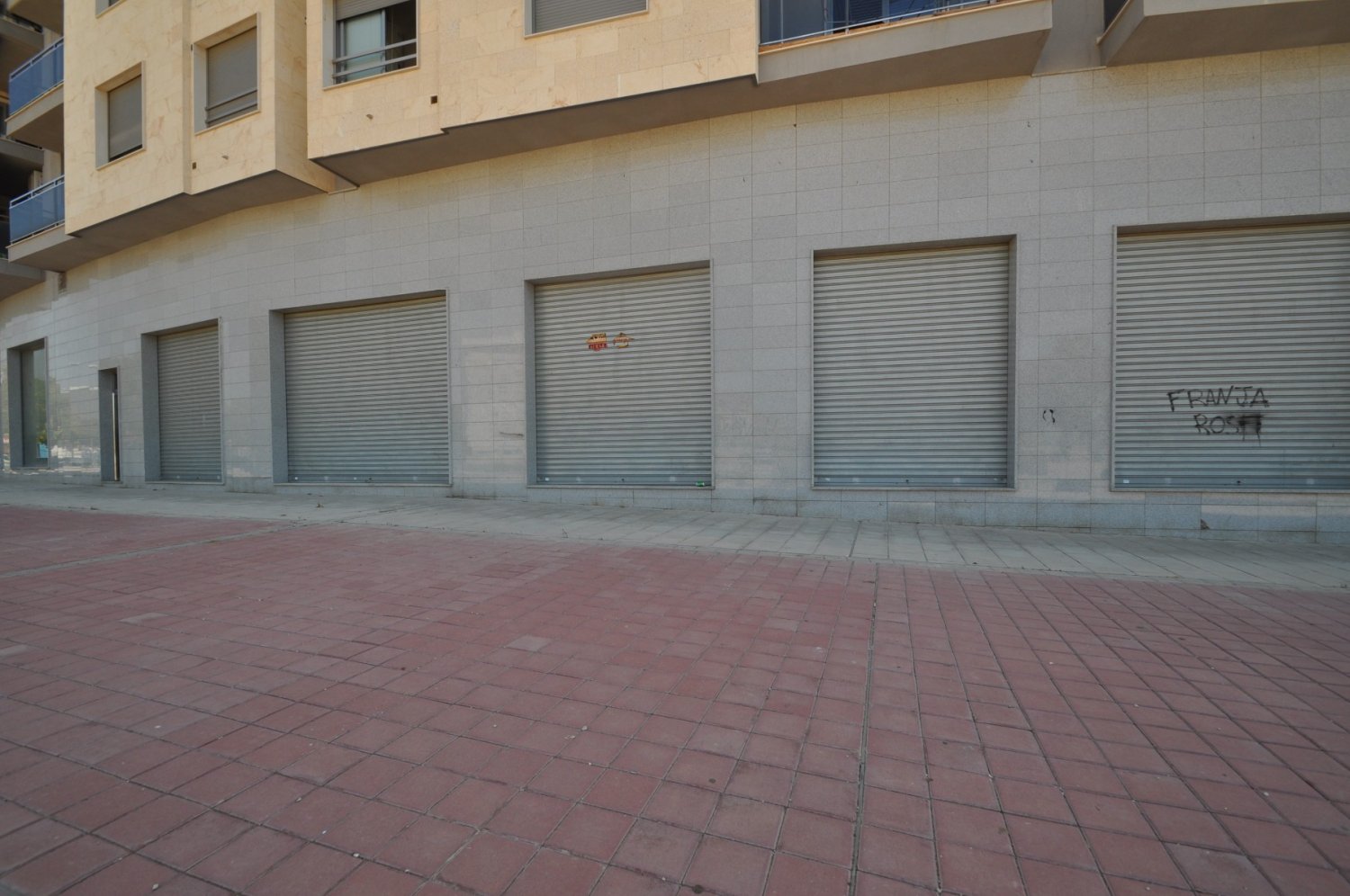 Propiedad comercial en Elda, Alicante, España 700 m2 No. 198955