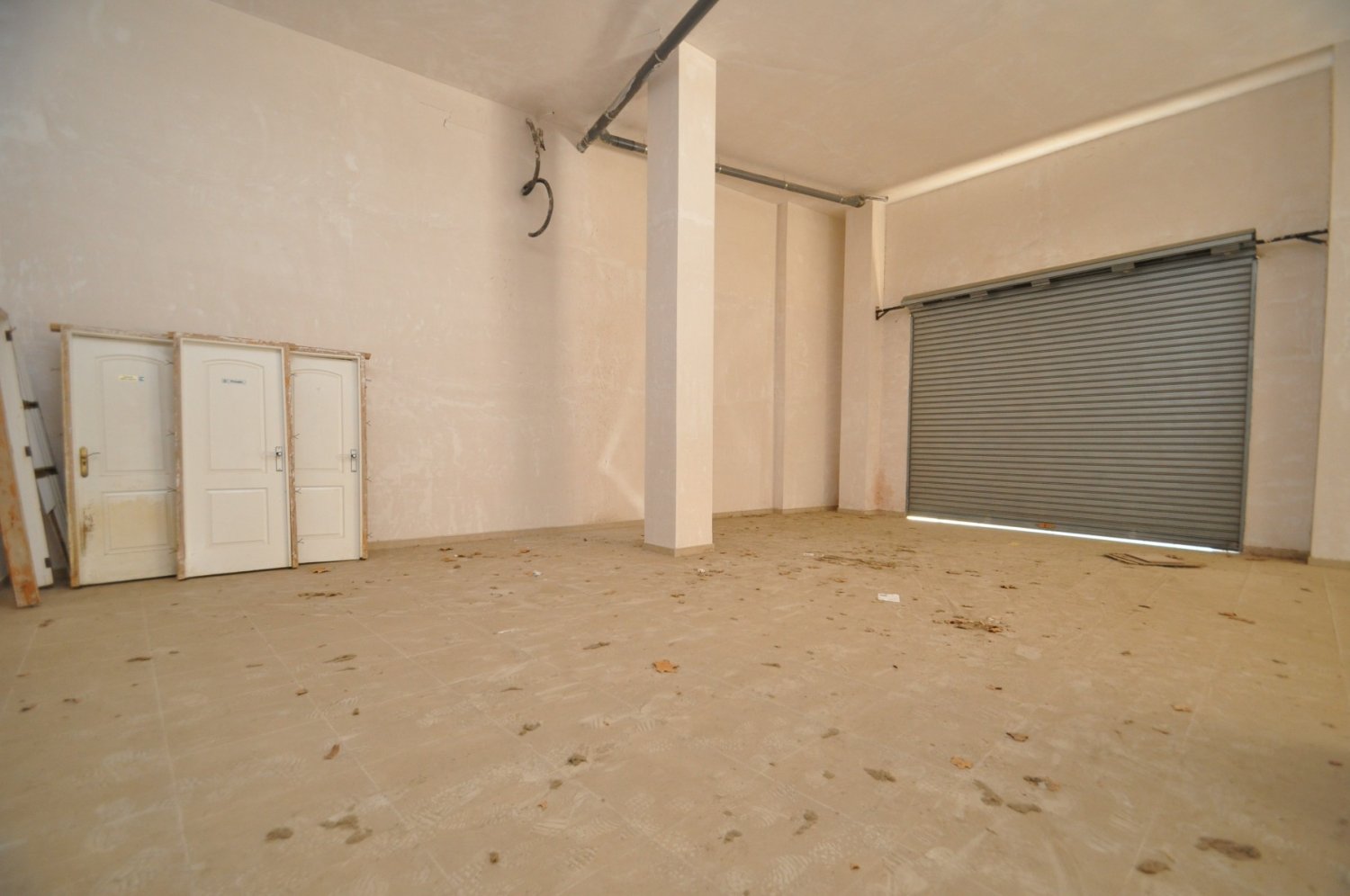 Propiedad comercial en Elda, Alicante, España 700 m2 No. 198955