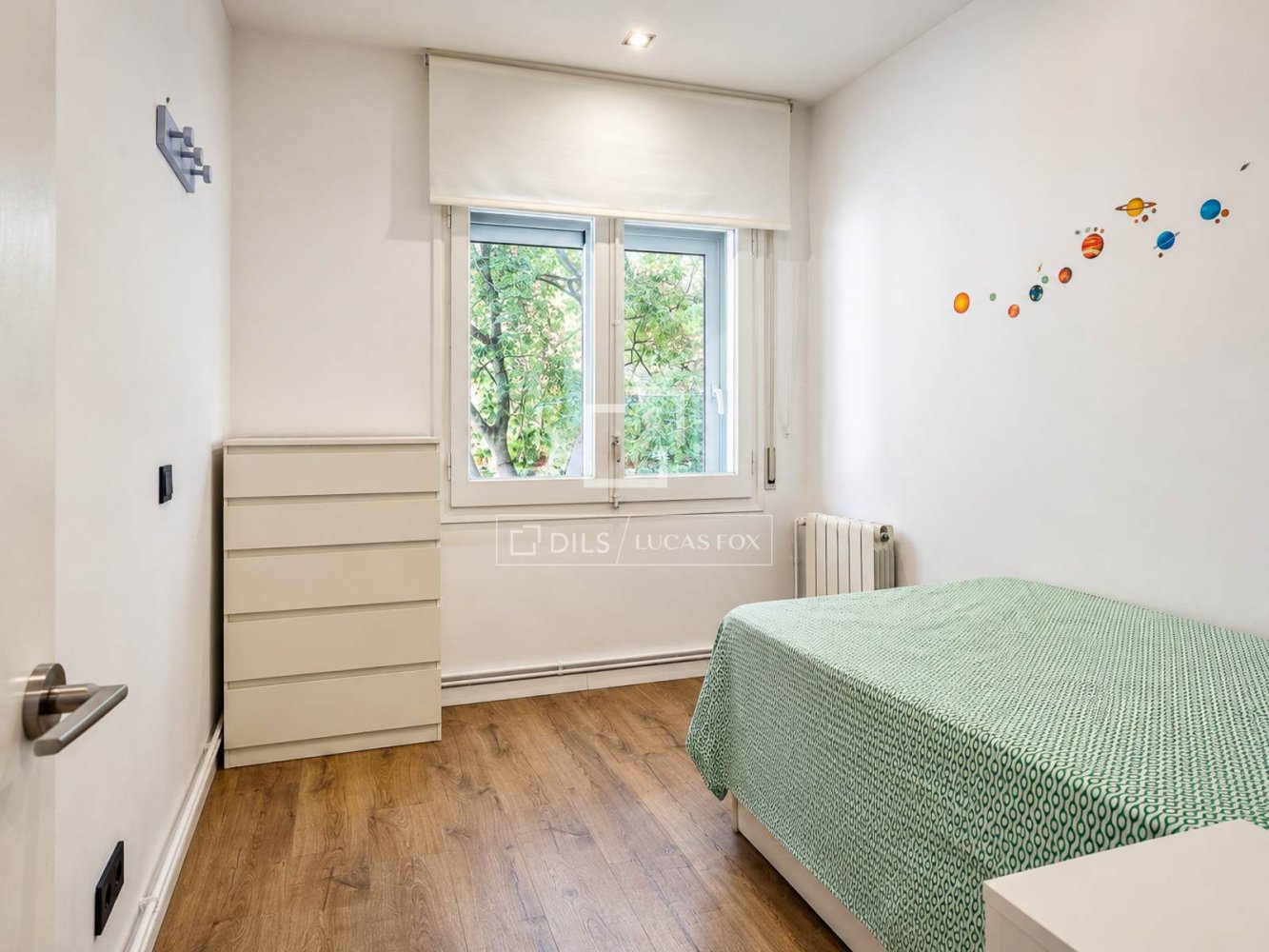 Wohnung in Barcelona, Spanien 4 Schlafzimmer, 123 m2 Nr. 199989