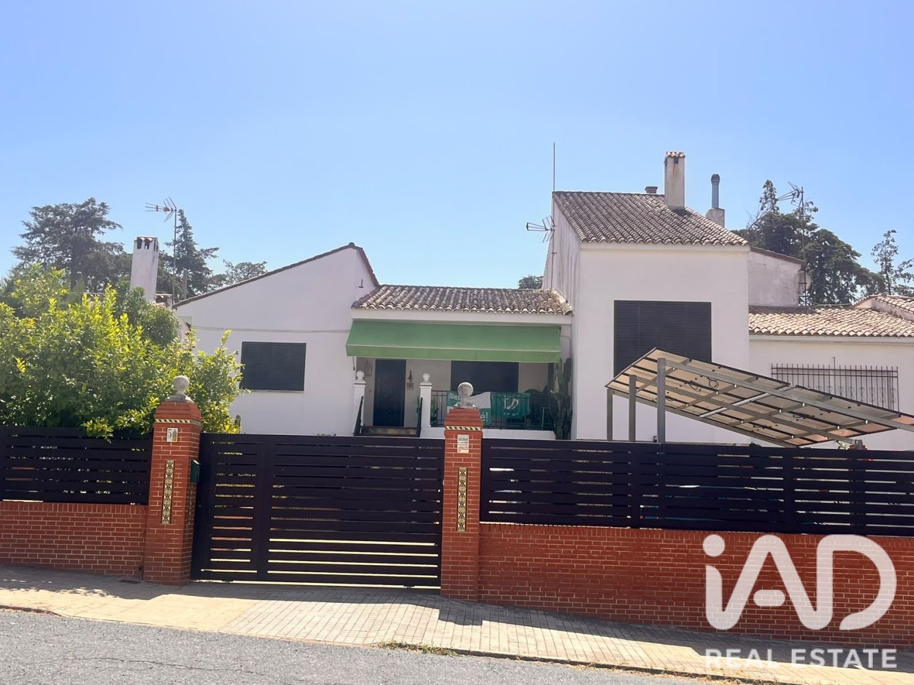 Māja Zalamea la Real, Huelva, Spānijā 4 istabas, 374 m2 Nr. 197822