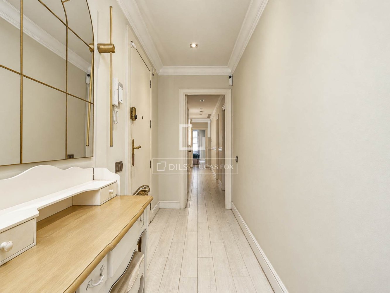 Apartment à Barcelona, Espagne 4 chambres, 195 m2 No. 200006