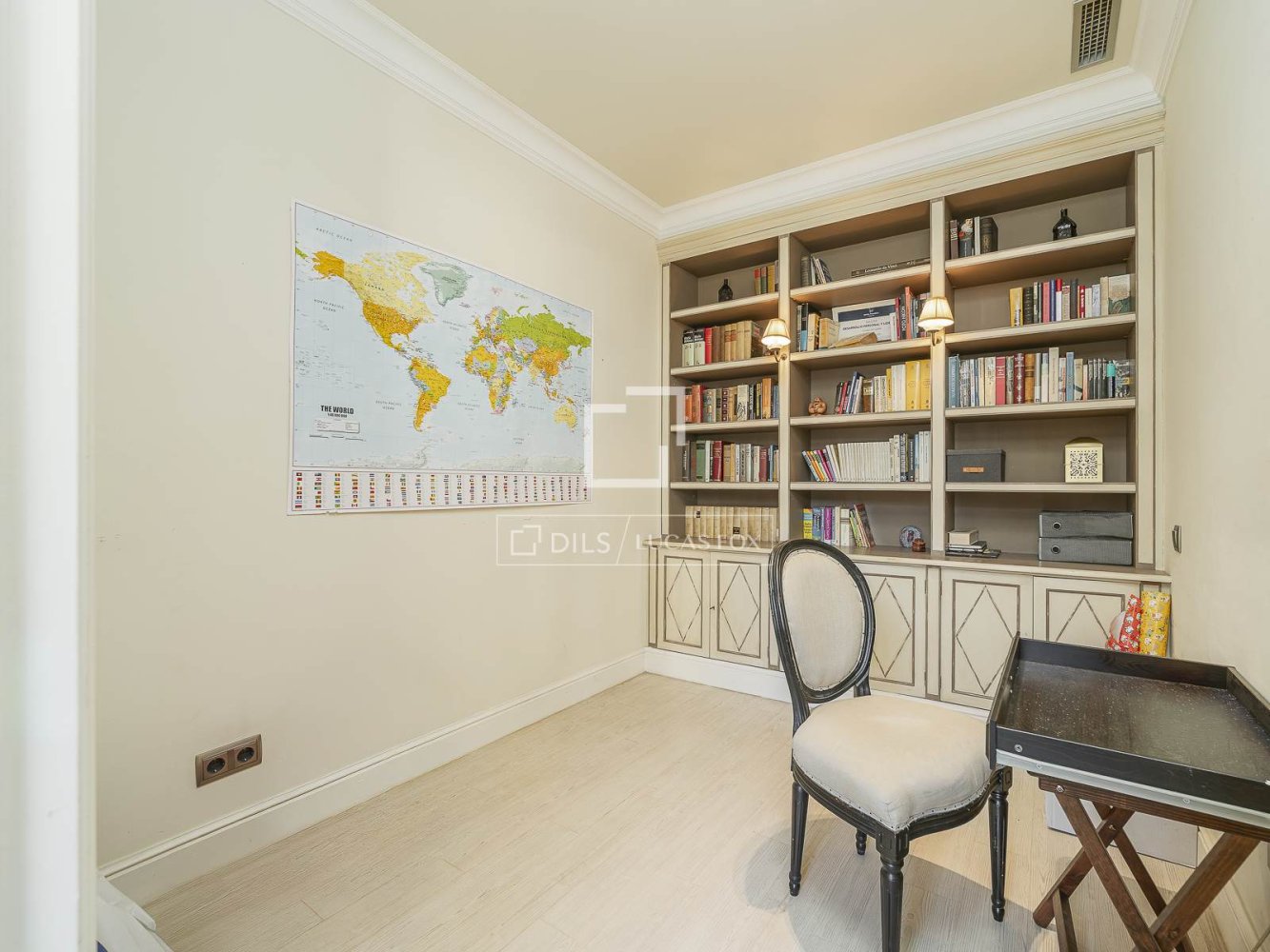 Apartment à Barcelona, Espagne 4 chambres, 195 m2 No. 200006