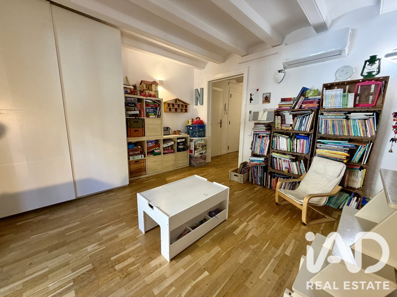 Apartament w Barcelona, Hiszpania 3 sypialnie, 157 mkw. nr 197678