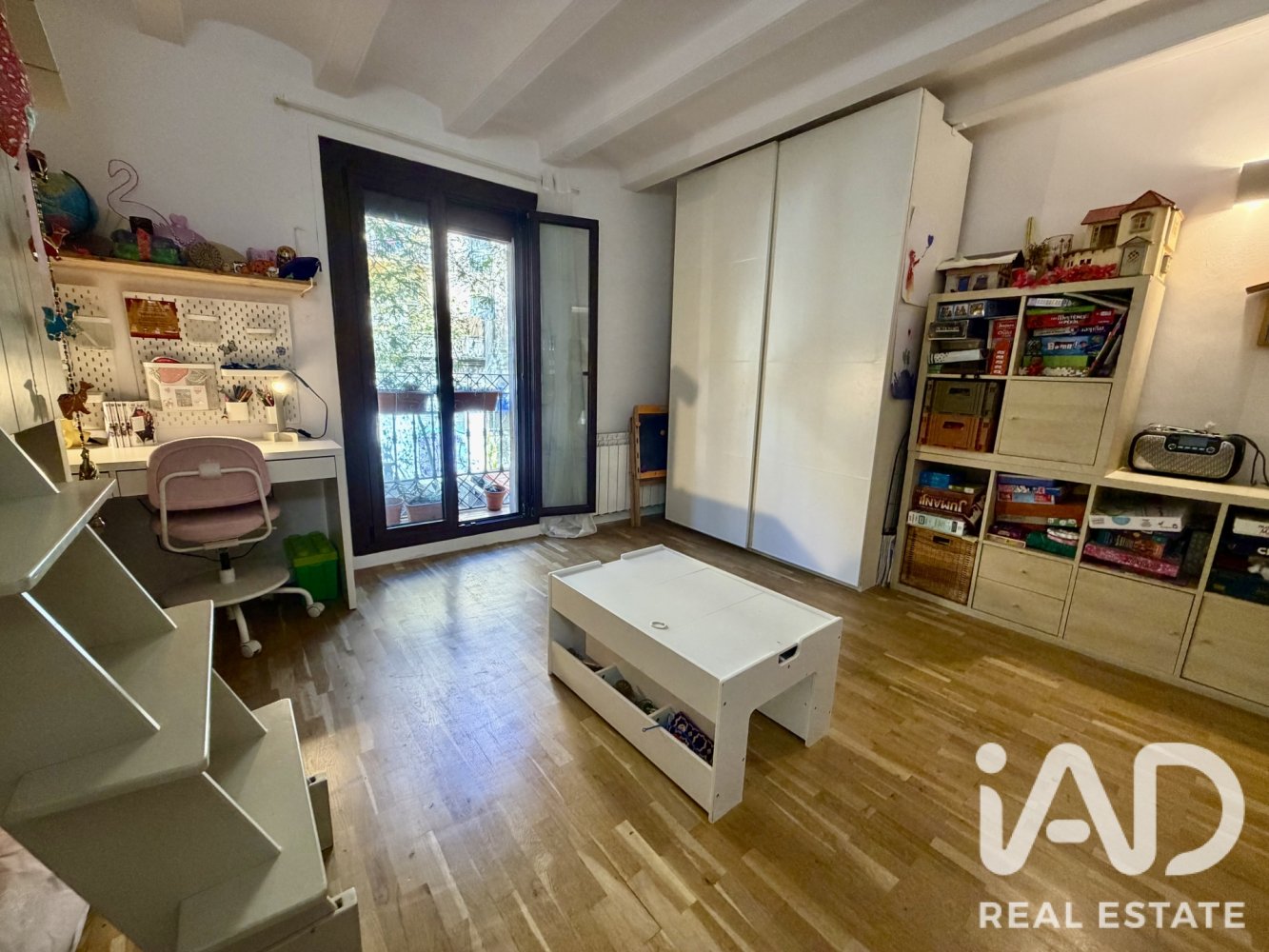 Apartament w Barcelona, Hiszpania 3 sypialnie, 157 mkw. nr 197678