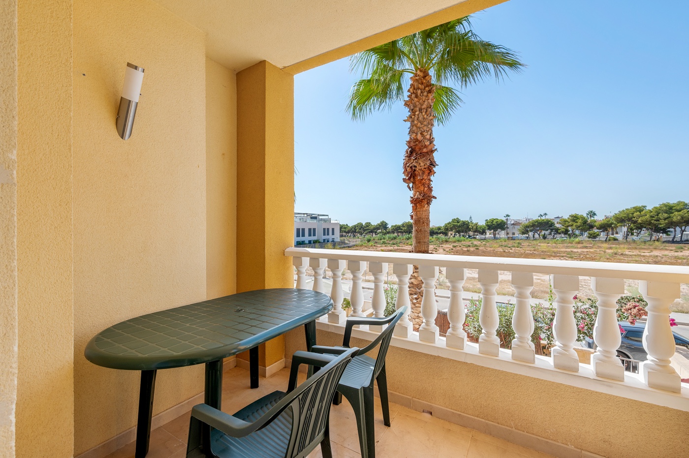 Villa i Alicante, Spanien 3 sovrum,  Nr. 198878